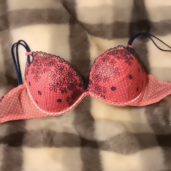 Victoria secret 36 d sexy little things bra - Picture 2 of 5